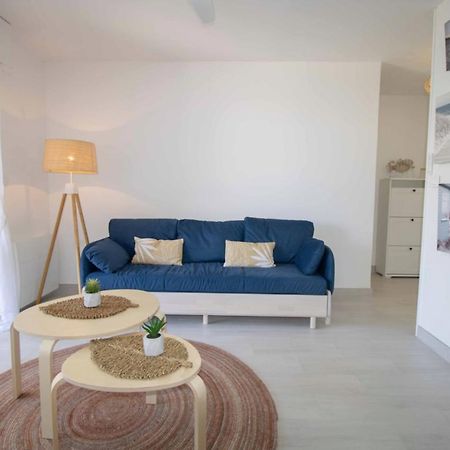 Bright Apt Of 32 M Renovated Near Town Fréjus Eksteriør bilde